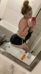 Escorts Brampton, Ontario Elizabeth Lawrence