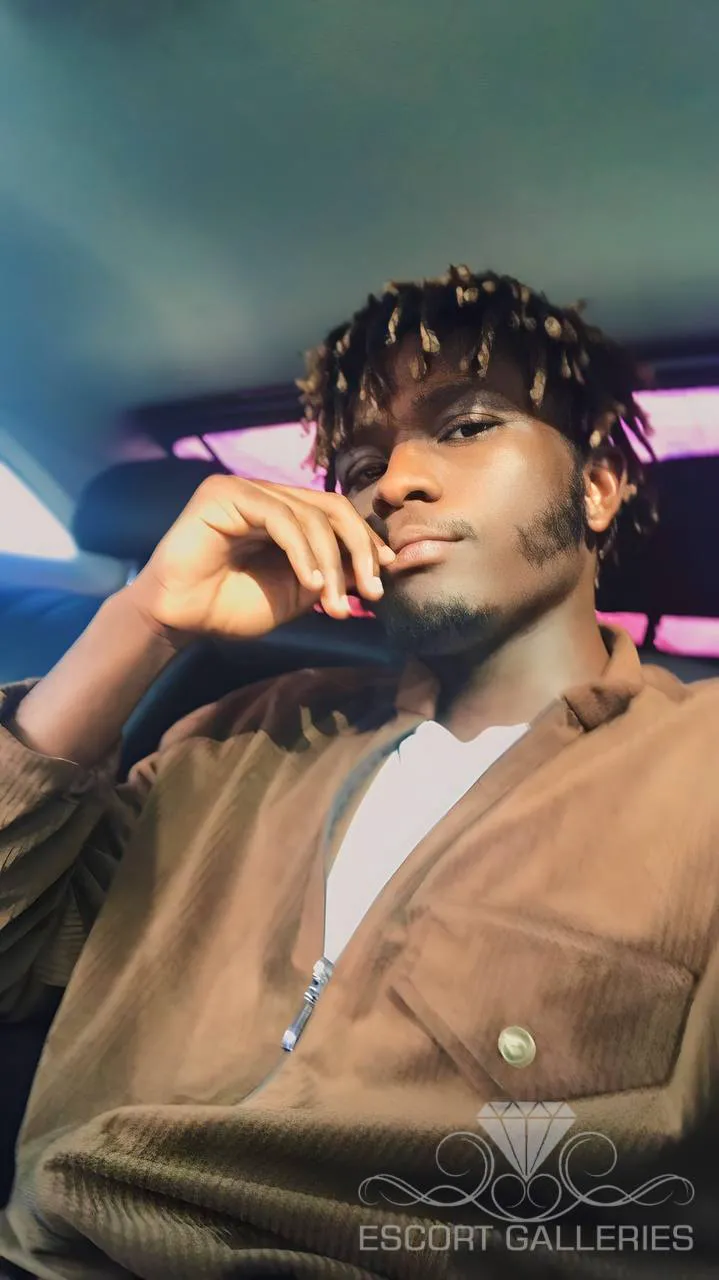 Escorts Moscow, Russia Charming voyager