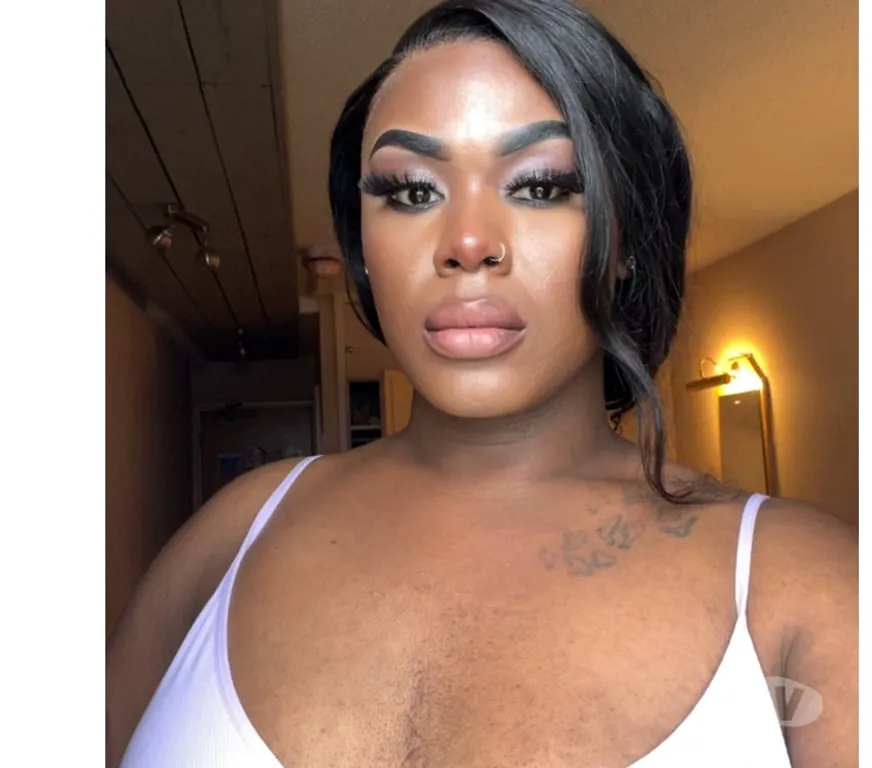 Escorts Purfleet, England Sexy Trans Woman Gabby