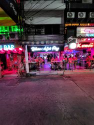 Beer Bar Pattaya, Thailand Where Angels Play