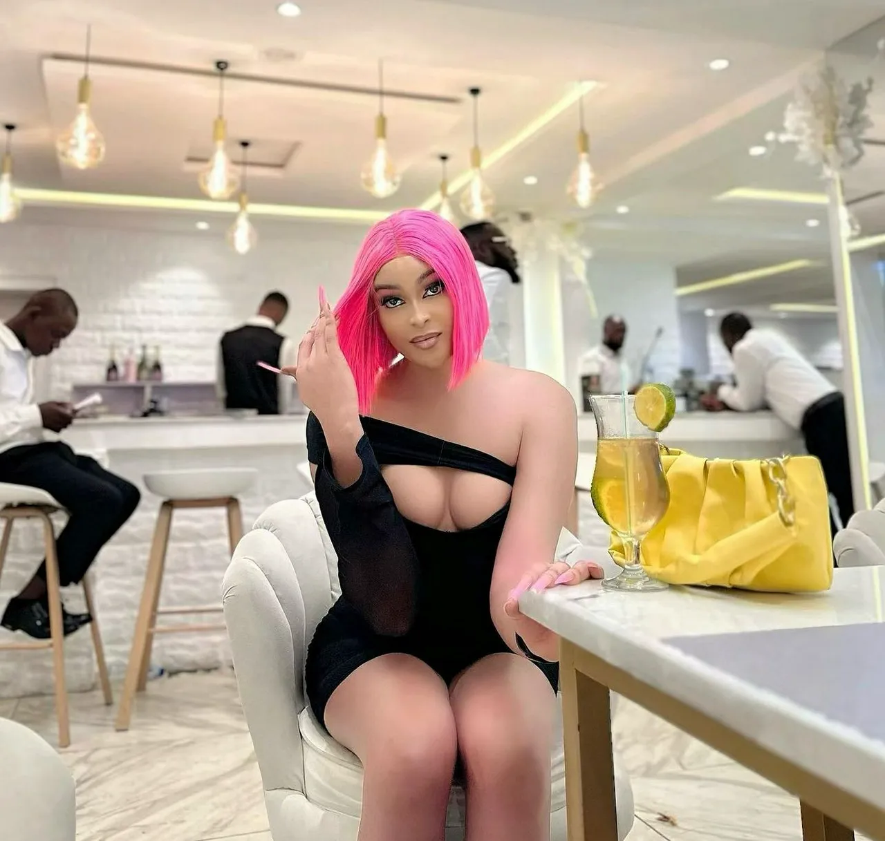 Escorts Abuja, Nigeria Transgender Girlfriend