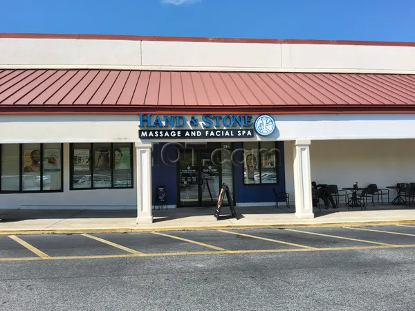 Massage Parlors Gainesville, Florida Hand and Stone Massage