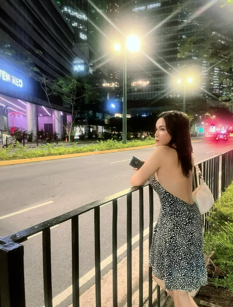 Escorts Manila, Philippines ℂ𝕙𝕝𝕠𝕖 Sa𝕟𝕥𝕠𝕤 (Meet And Camshow)