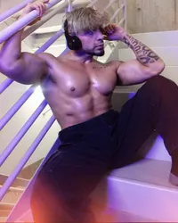 Escorts New York City, New York AdoniCebrian