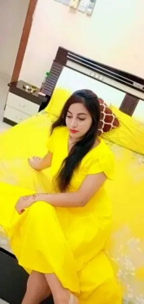 Escorts Dubai, United Arab Emirates Indian escort mannat Oin Dubai Call Girls