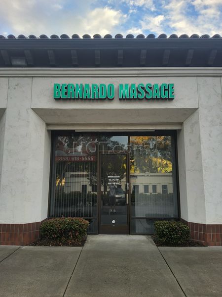 Massage Parlors San Diego, California Bernardo Massage Center