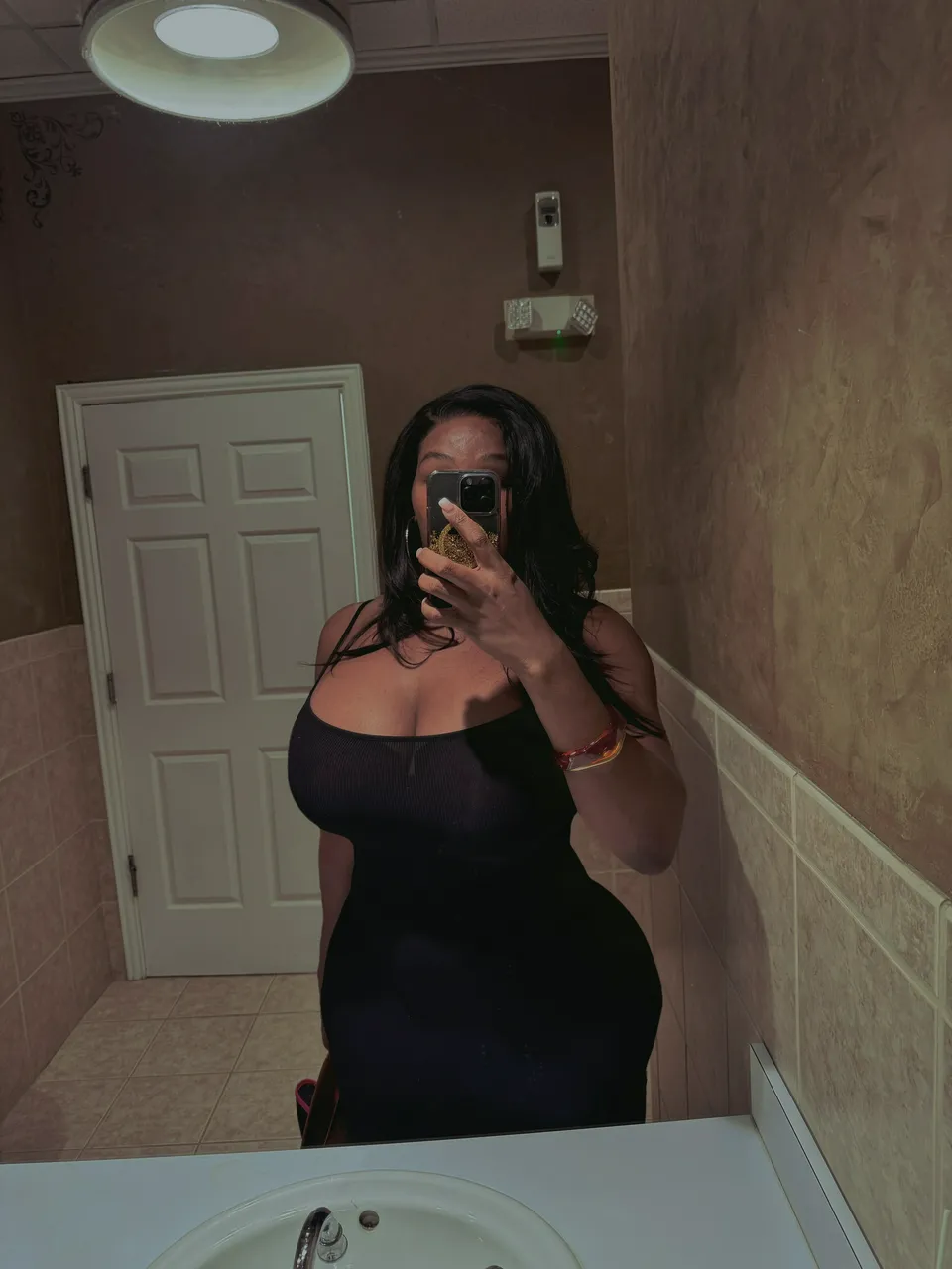 Escorts Dallas, Texas ROXIE