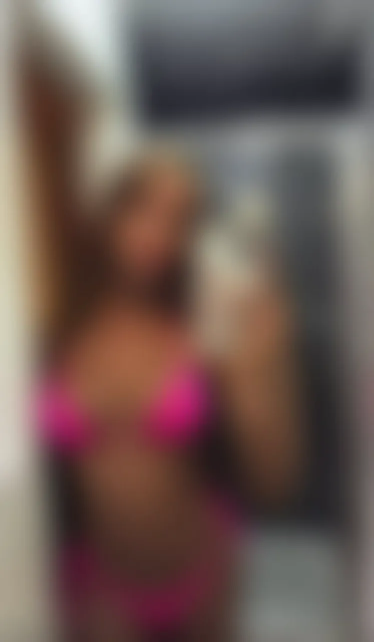 Escorts Birmingham, England Valentinna Party TS! 🔥 🇧🇷