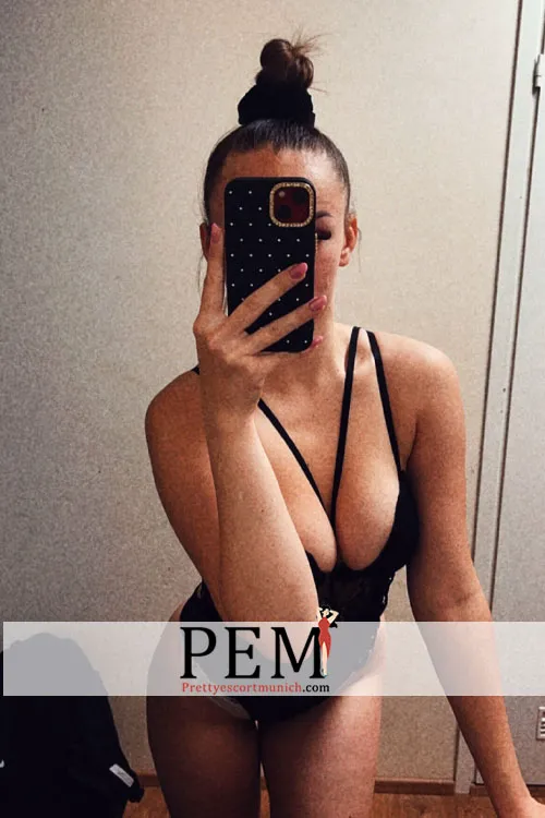 Escorts Munich, Germany Pretty Escort Munich