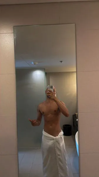 Escorts Kuala Lumpur, Malaysia LYONVIGO