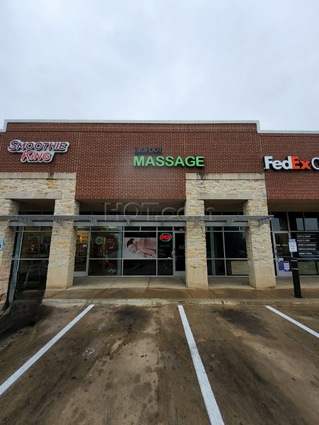 Massage Parlors Fort Worth, Texas Big Foot Massage