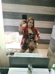 Escorts Angeles City, Philippines Ladyboychiichay