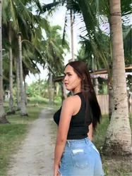 Escorts Cebu City, Philippines Samantha cam sex