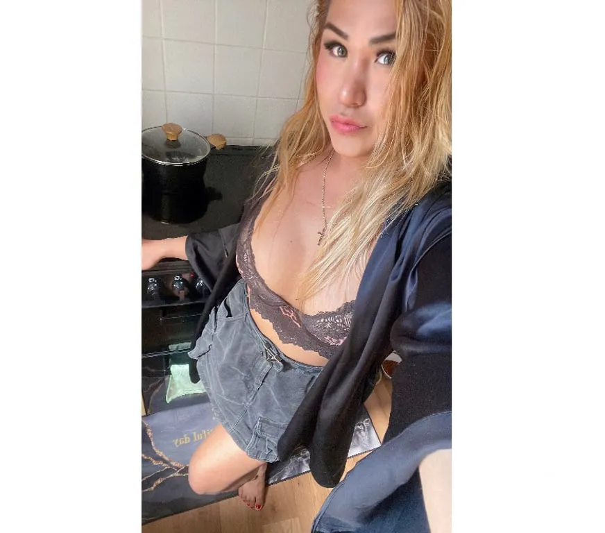 Escorts Sheffield, England Selene TS XL🌹 top and bottom very fuccional 🍆🍑