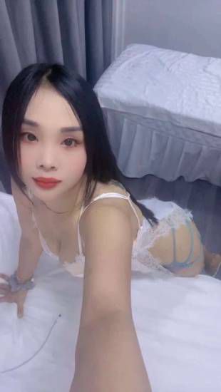 Escorts Perth, New York 23yo Taiwanese Girl Mina! tight and wet, best service for you!