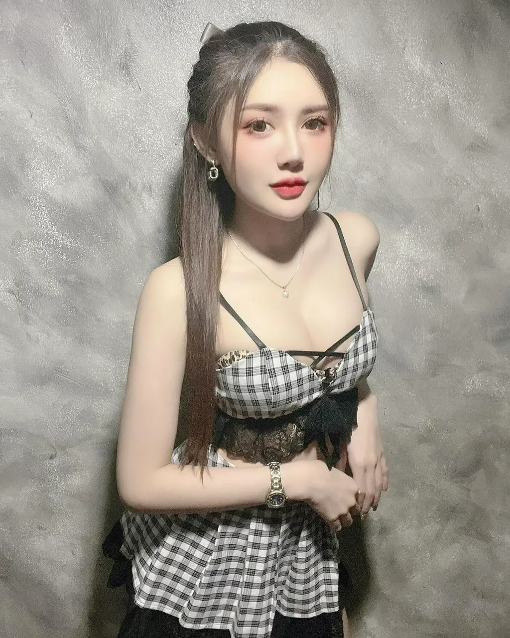 Escorts Bali, Indonesia Rindu