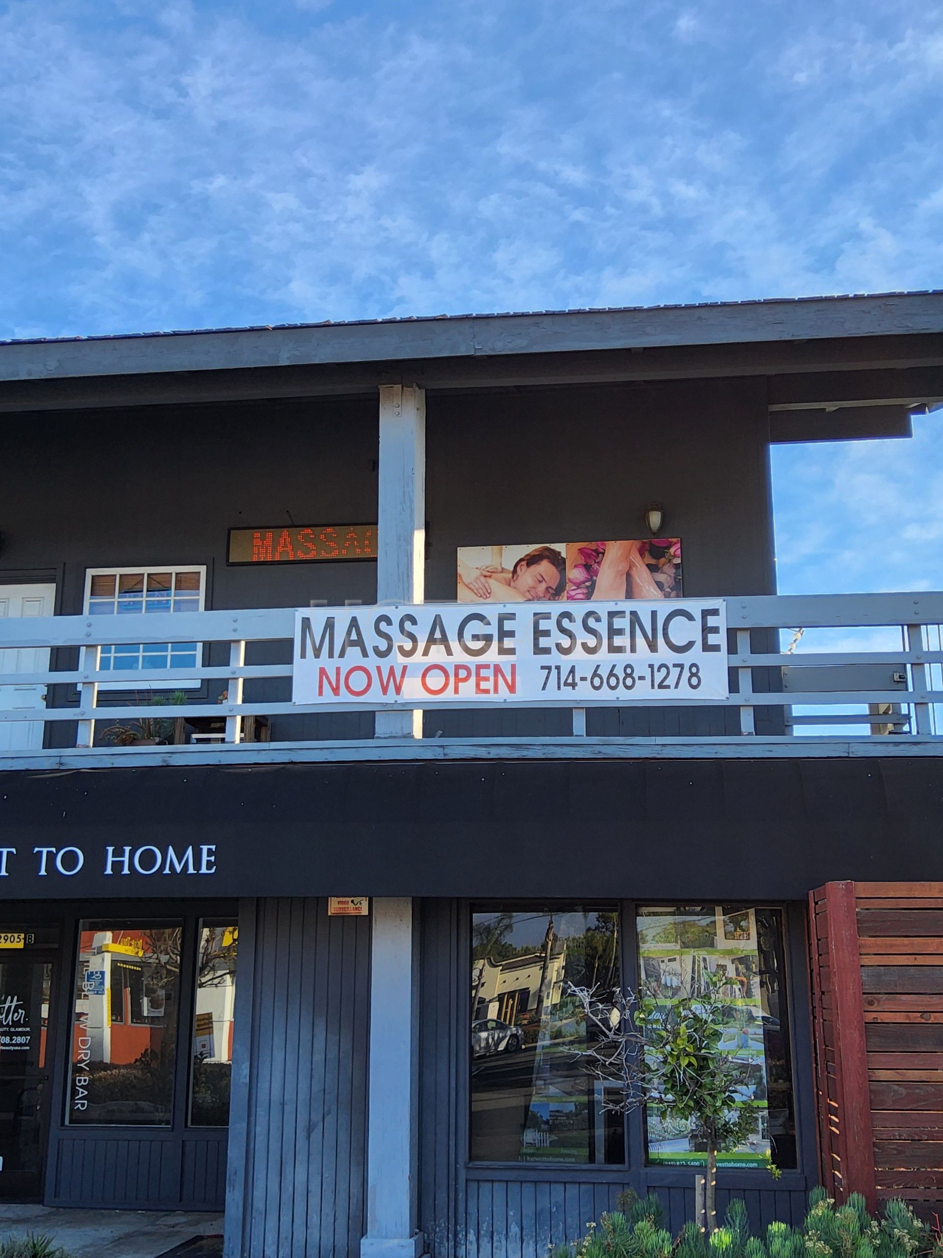 Costa Mesa, California Massage Essence