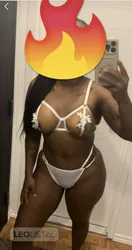 Escorts Brossard, Quebec CANDIAC EROTIC MASSAGE -