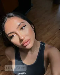 Escorts Saskatoon, Saskatchewan Luna