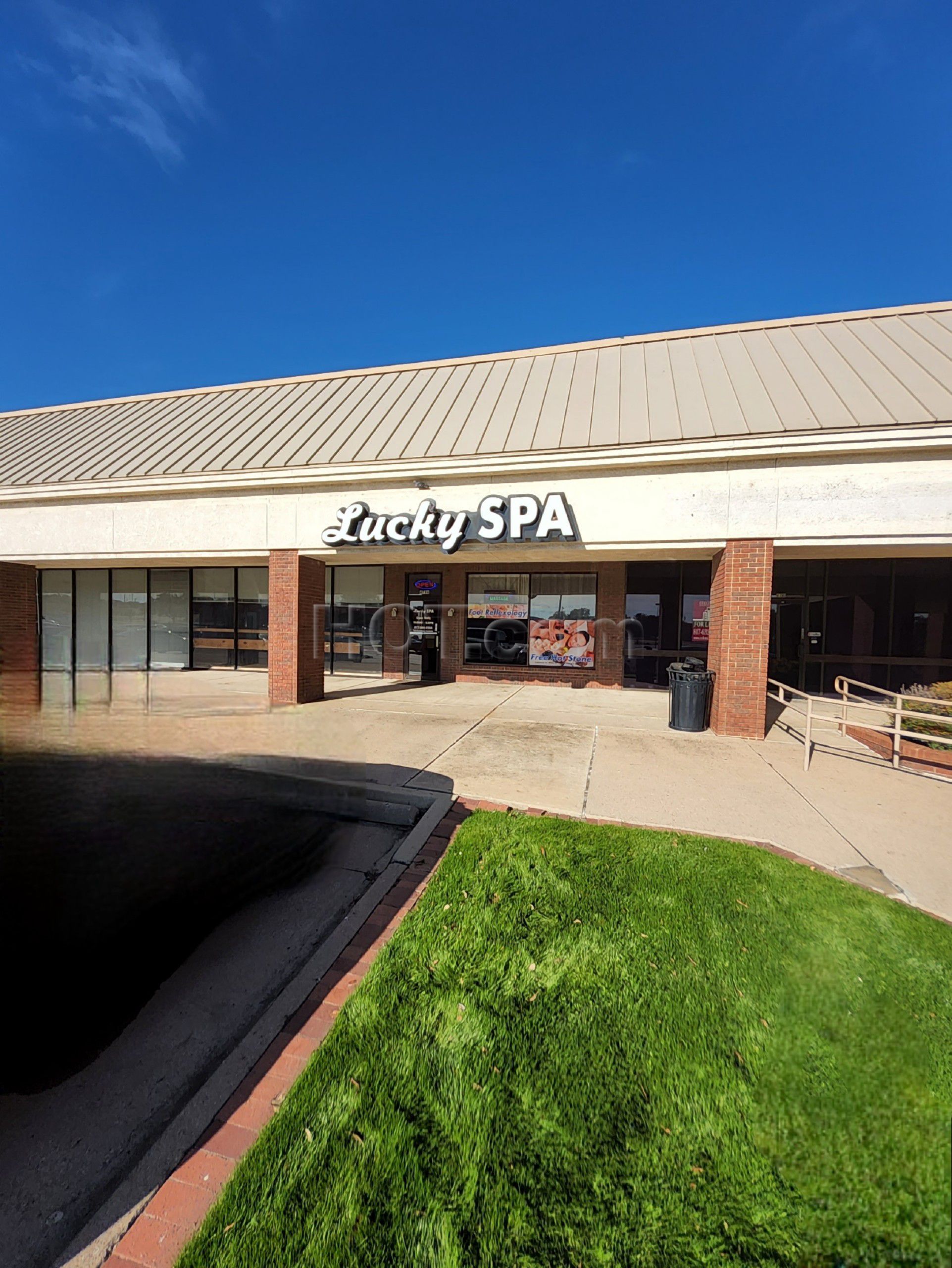 Arlington, Texas Lucky Spa