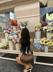 Escorts Beverly Hills, California cutie XENAH
