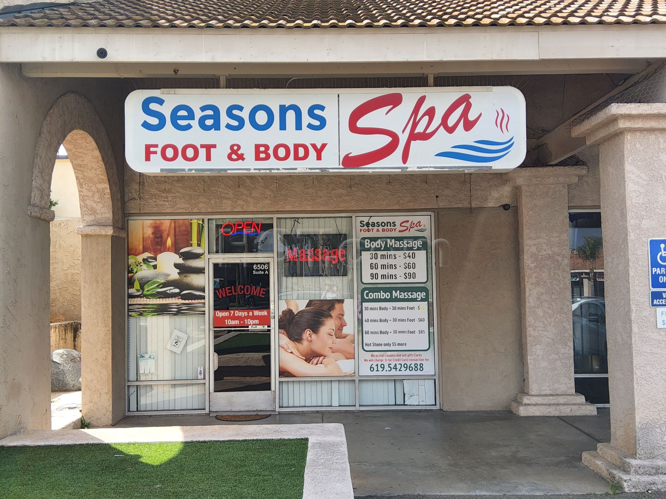 San Diego, California Seasons Spa