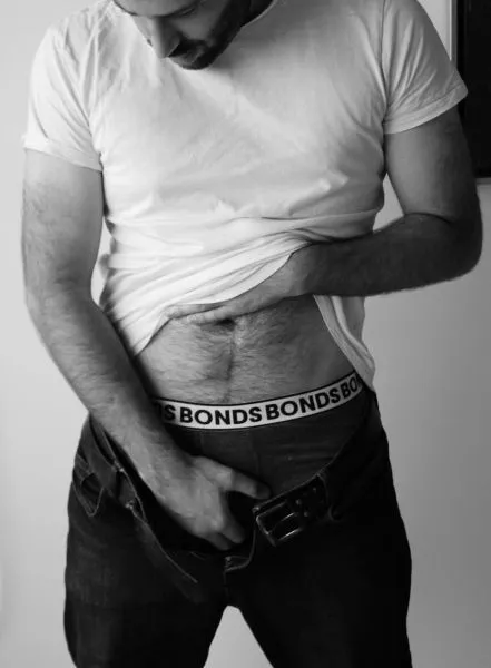 Escorts Sydney, Australia Tai