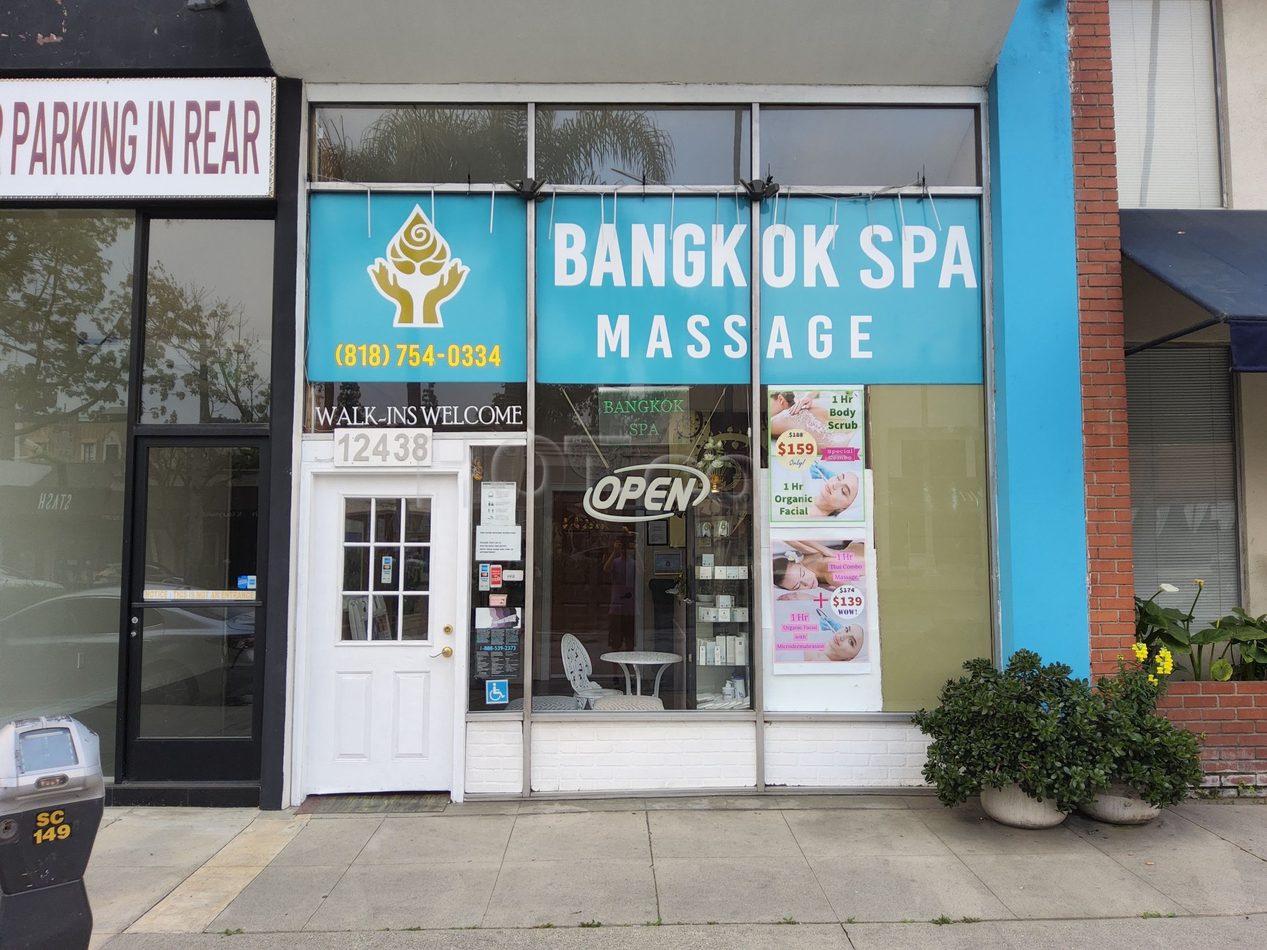 Studio City, California Bangkok Spa Massage