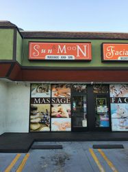 Los Angeles, California Sun & Moon Massage and Spa