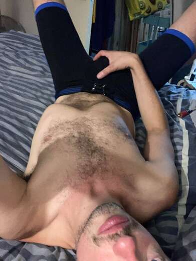 Escorts Brighton, England gay versatile massage companion