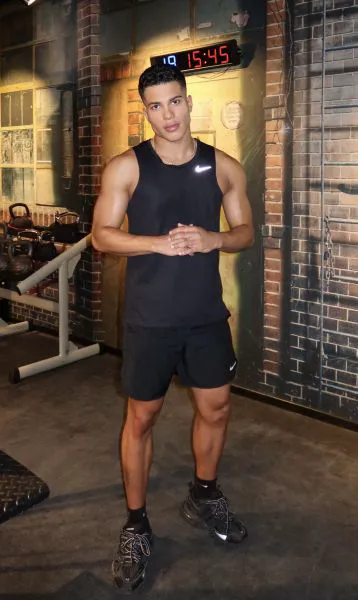 Escorts Amsterdam, Netherlands DYLANHOTLATINO