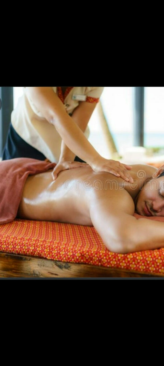 Escorts Muscat, Oman Ame Ladyboy Professional Massage