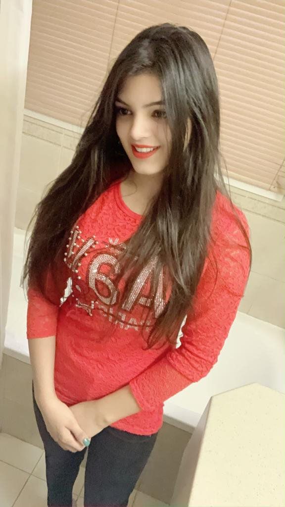 Escorts Dubai, United Arab Emirates Jiya Indian Girl