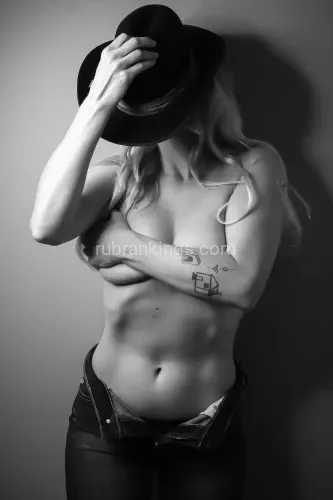 Escorts Oklahoma City, Oklahoma Touring OKC 2/5-2/9