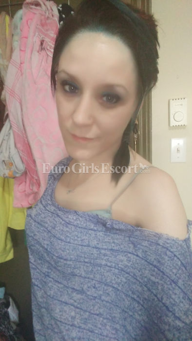 Escorts Moncton, New Brunswick Amberlee