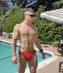 Escorts West Hollywood, California GabFroy