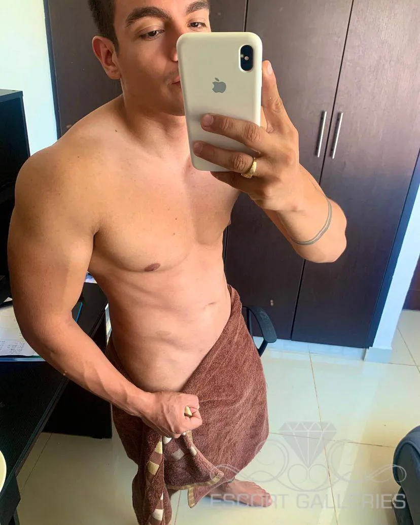 Escorts Jerusalem, Israel Melvin