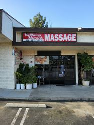 Canoga Park, California Wellbeing Moments Massage