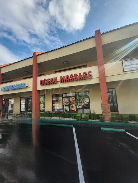 Massage Parlors Huntington Beach, California Ocean Breeze Spa