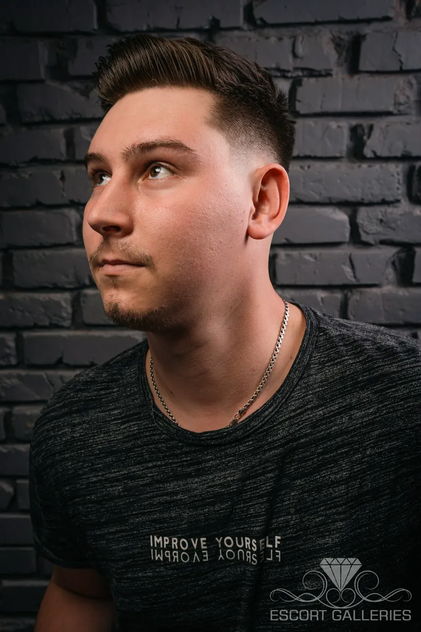 Escorts Kharkiv, Ukraine BearWolf