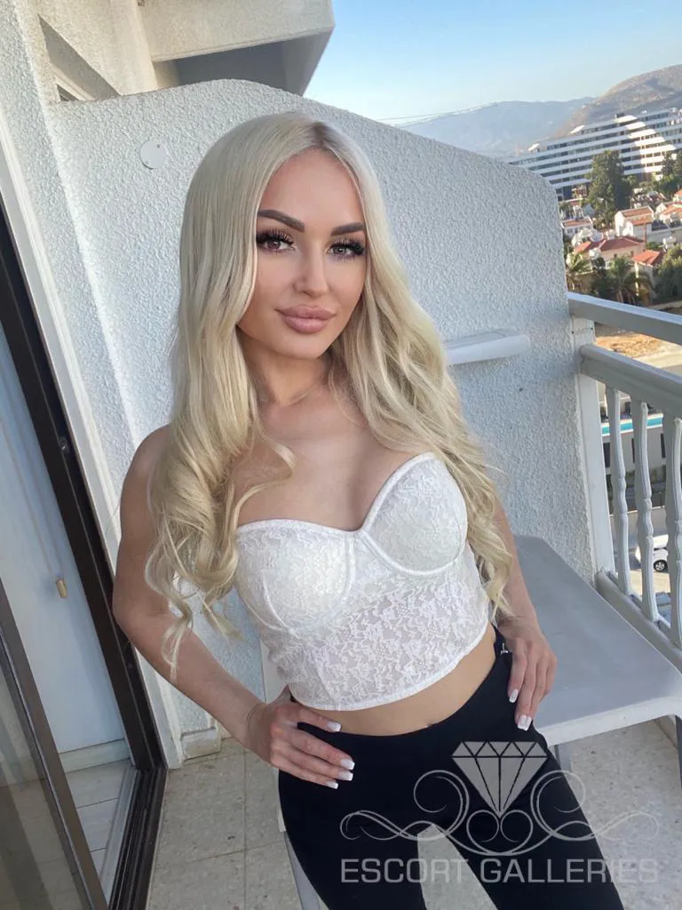 Escorts Limassol, Cyprus Valeria
