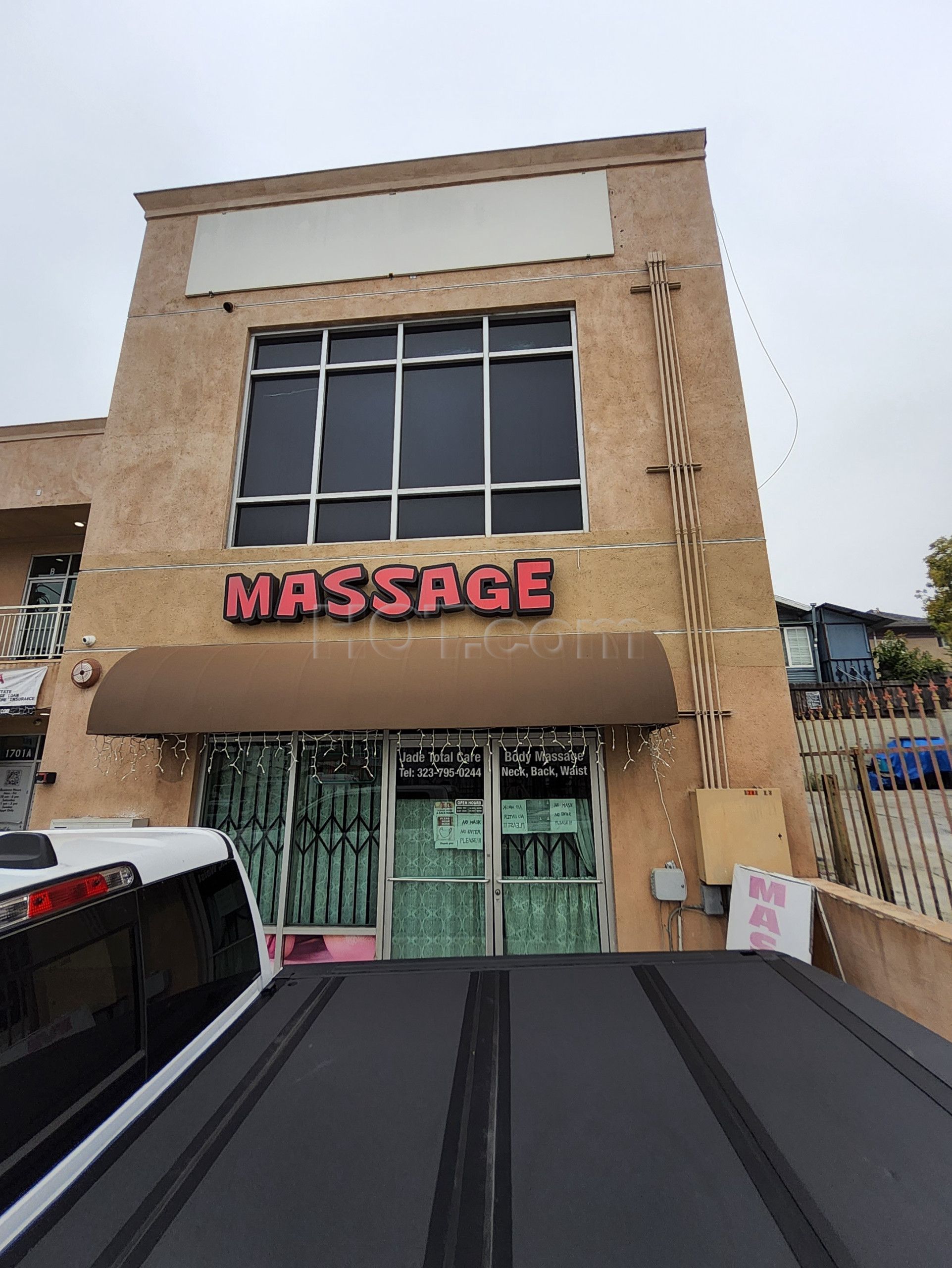 Los Angeles, California Su Massage