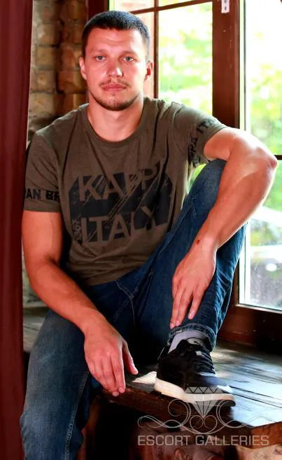 Escorts Kharkiv, Ukraine Vanya