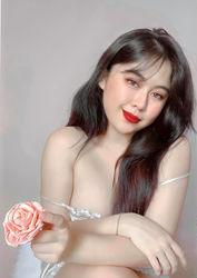 Escorts Abu Dhabi, United Arab Emirates Nance Linh