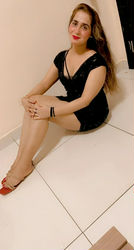 Escorts United Arab Emirates Rachna Busty Housewife