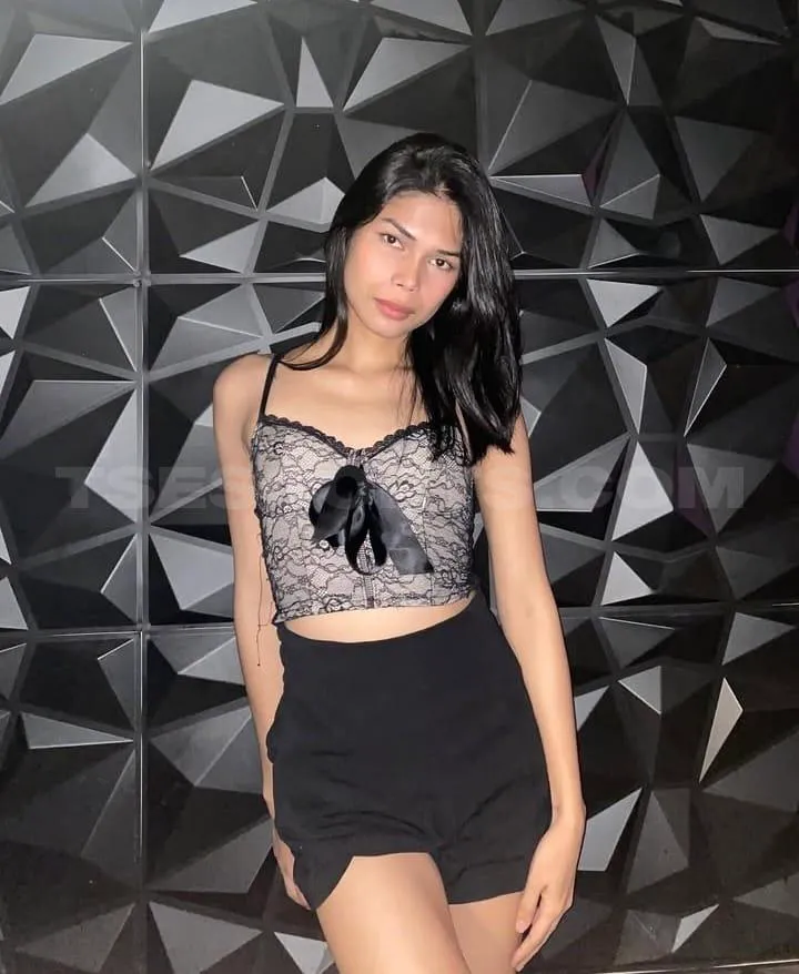 Escorts Makati City, Philippines Izzy
