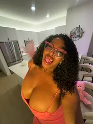 Escorts Dallas, Texas ROXIE