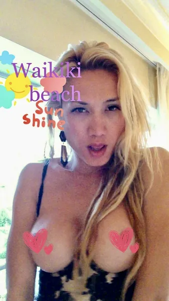 Escorts Chicago, Illinois Asian  Love