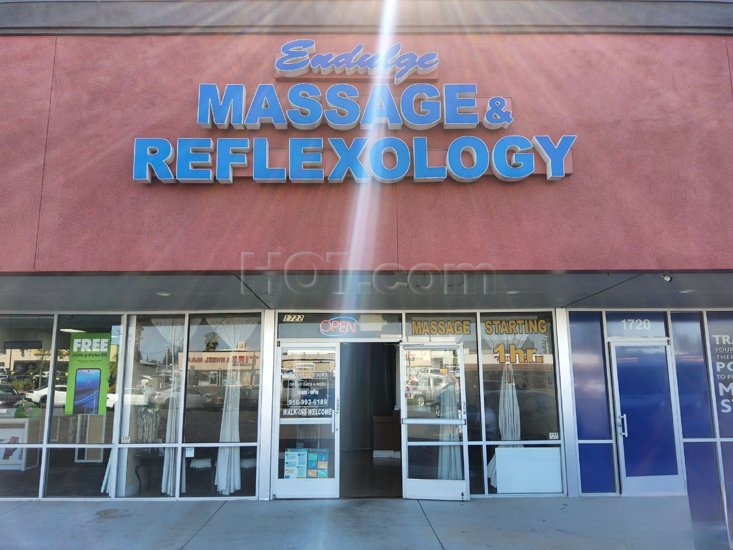 Sacramento, California Endulge Massage & Reflexology