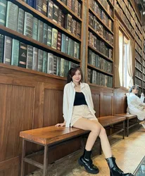 Escorts Jakarta, Indonesia Megan